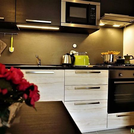 Little Arco House Apartment Bagian luar foto