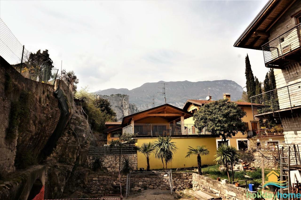 Little Arco House Apartment Bagian luar foto